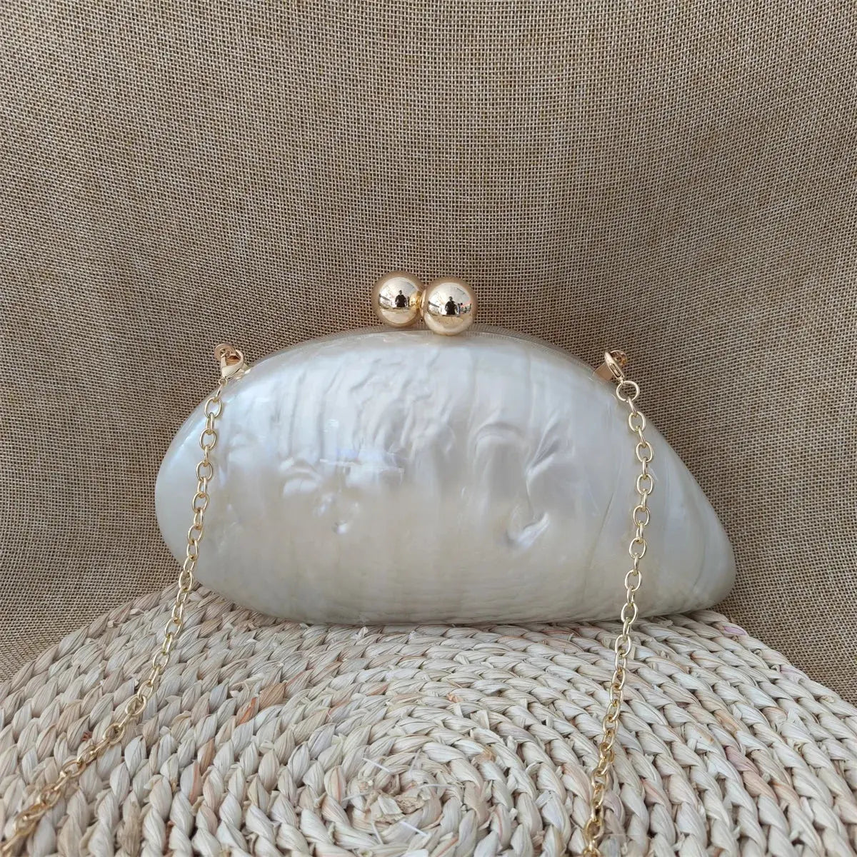 Pearl Oval Shape Miniaudière Creative Femininity