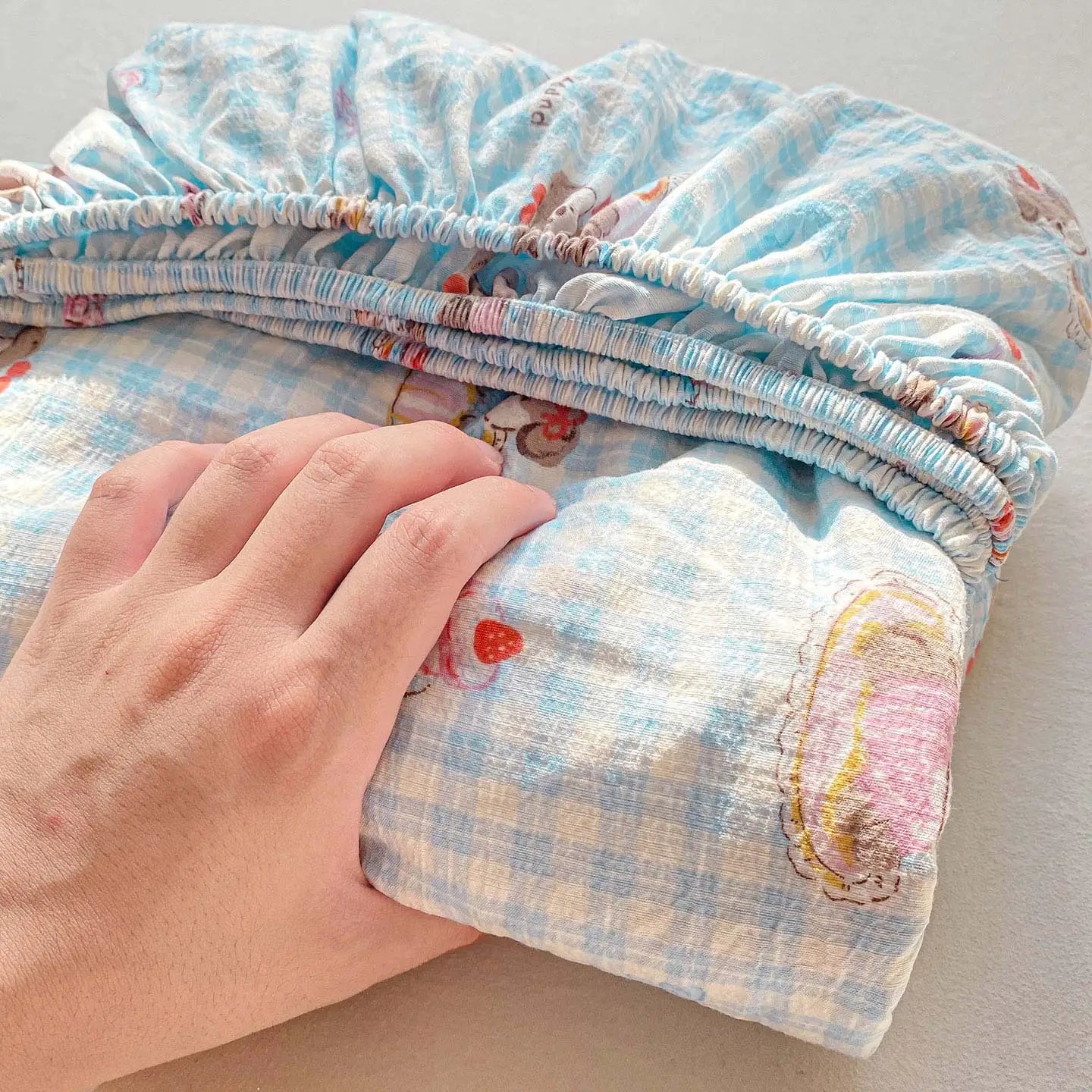 Ditsy Floral Fitted Sheet & Pillowcase Set