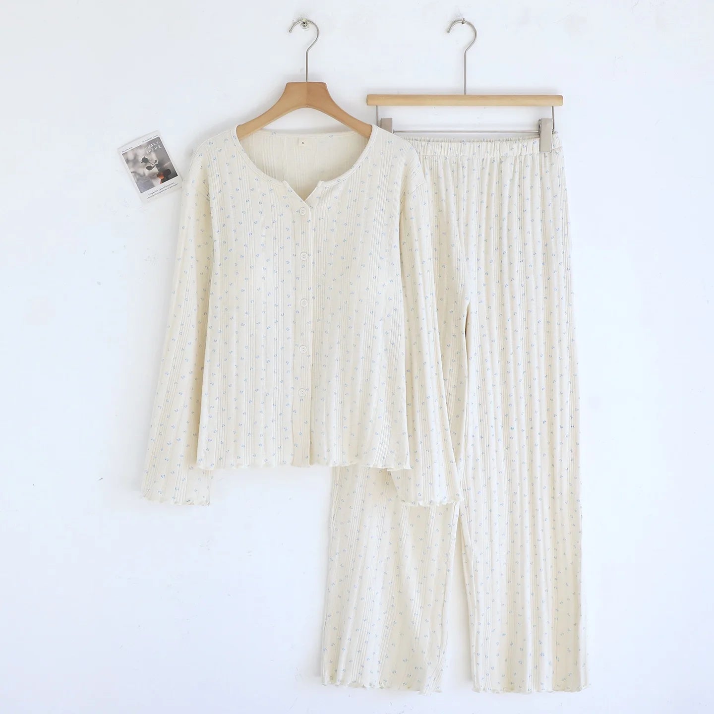 Women Pajamas with padded cups Spring summer Sleepwear Female 2 Piece Set Nightwear floral print Lady Pyjamas Loungewear Creative Femininity