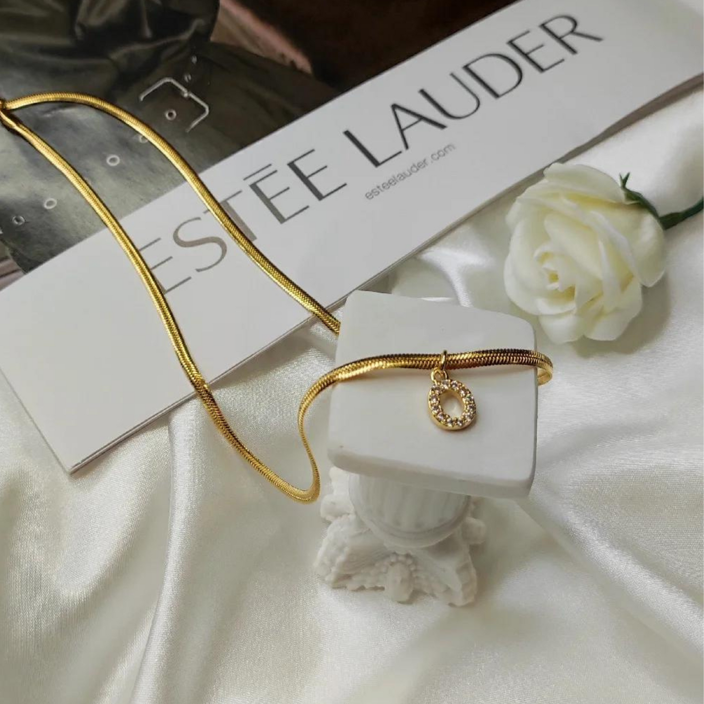 gold initial pendent necklace