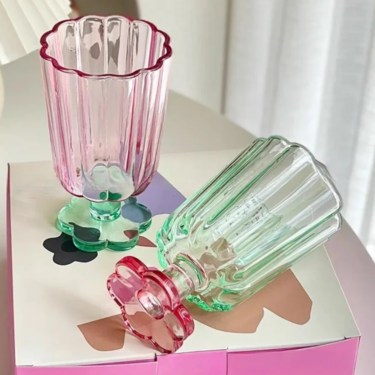 Pink flower shape drinking glass