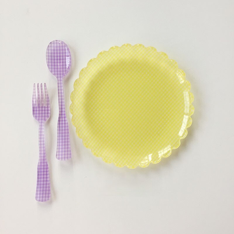 Plastic Gingham Pattern Brunch Dining Set