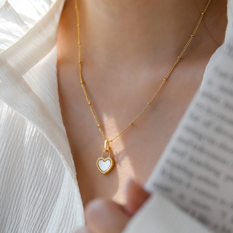 double side heart pendant gold shell necklace