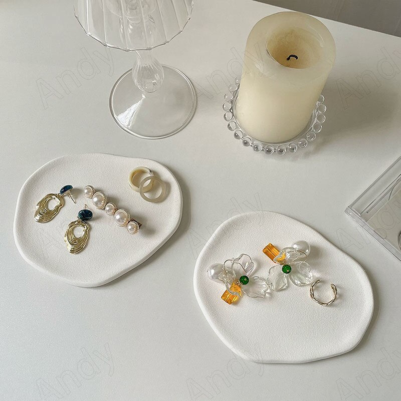 White Wavy Shape Jewellery Tray
