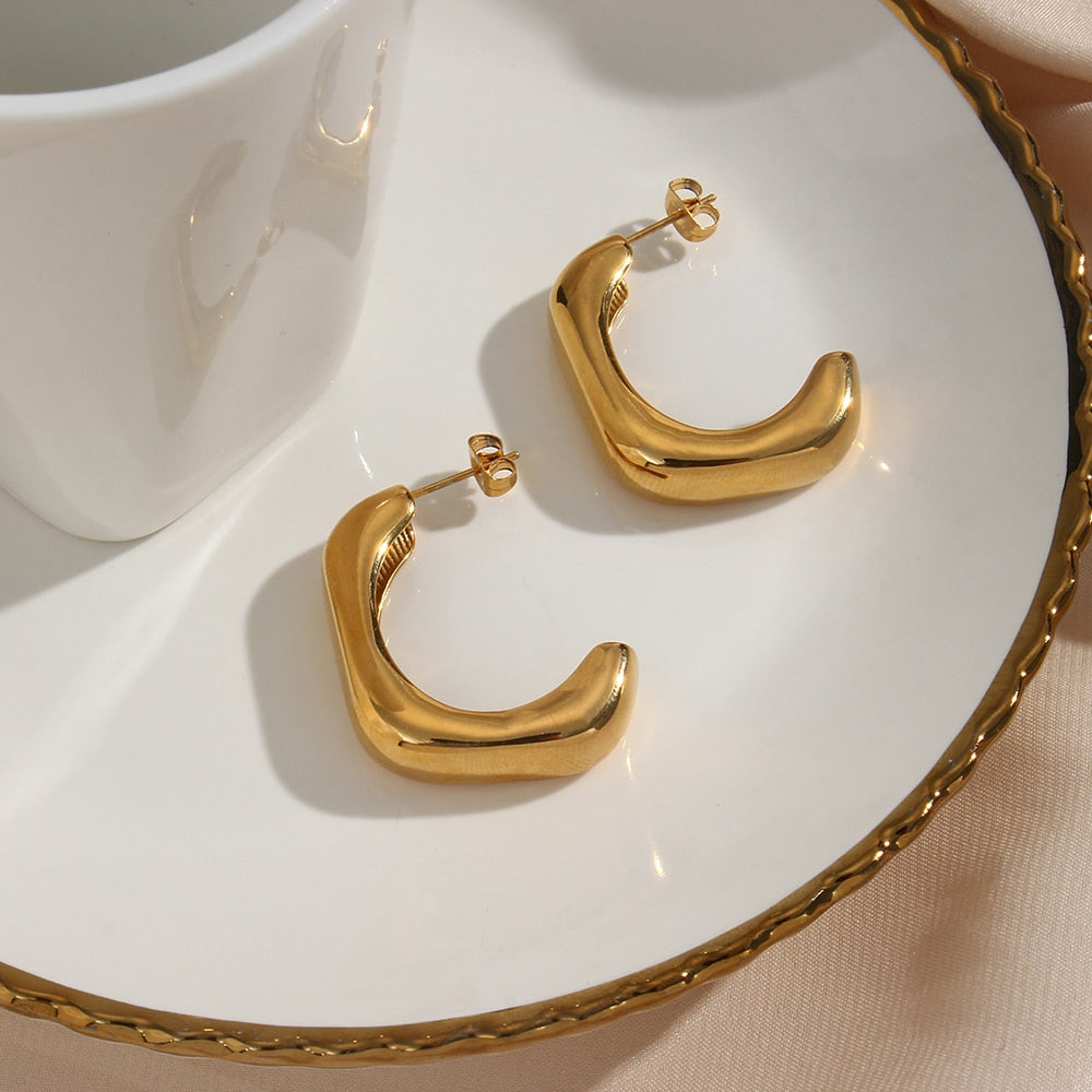 gold square hoop earrings