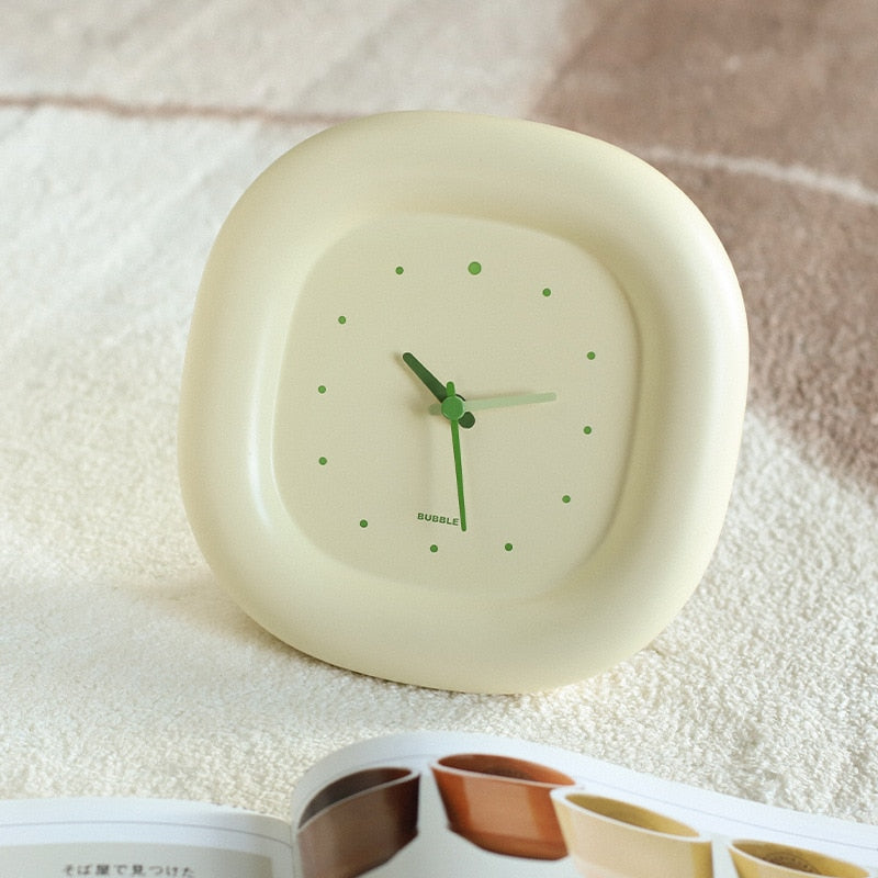 thick bubble clock
