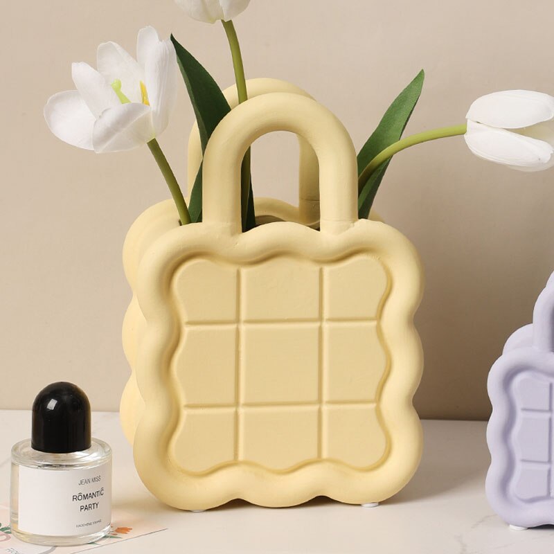 handbag shape vase