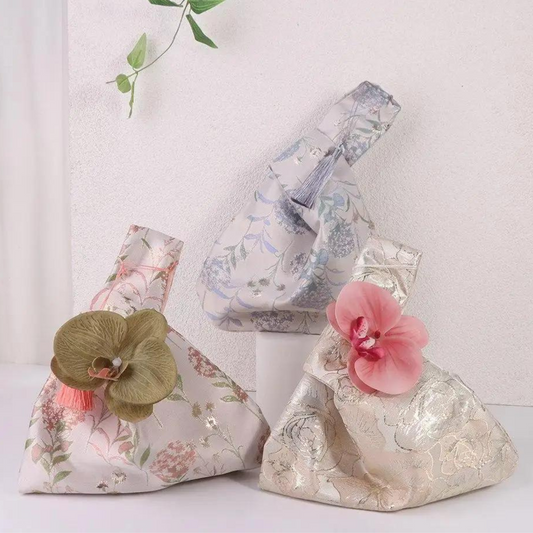 Oriental Handbag With Flower