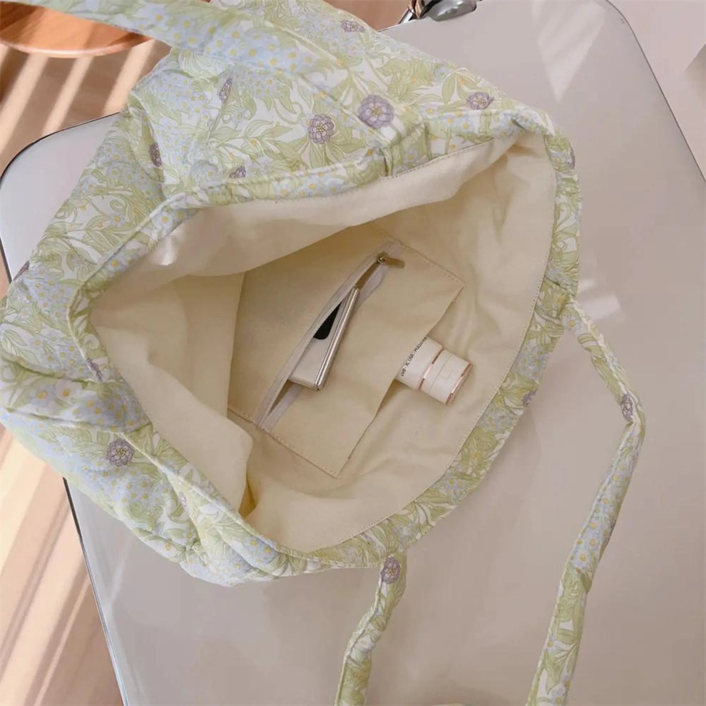 Colorful Natalie Floral Cutie Quilted Tote main image 0