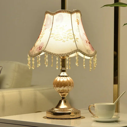 Decorative table lamp with floral lampshade