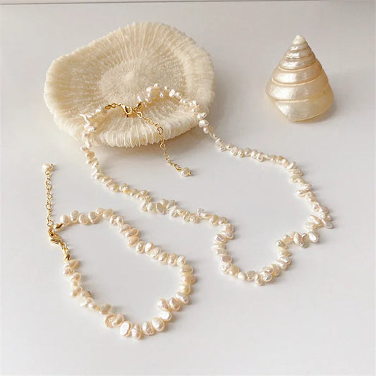 Freshwater Pearl Necklace & Bracelet Set