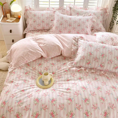 Coquette bed set 