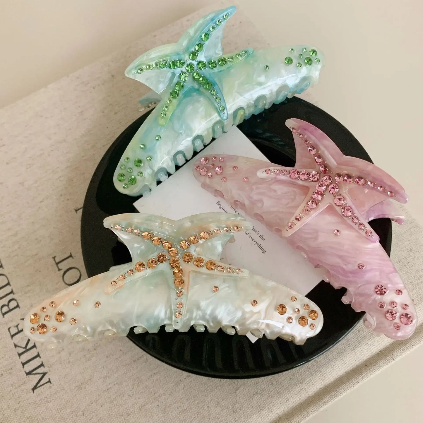 Starfish shape hair claw clip 