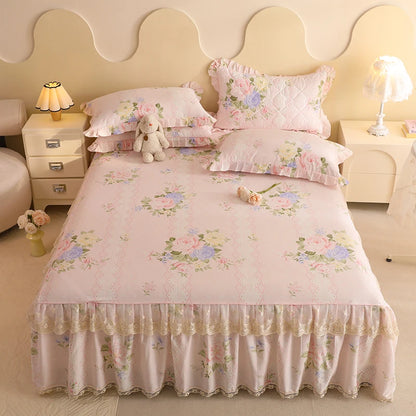 Pretty floral bedskirt