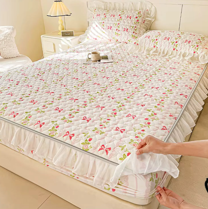 Floral Quilted Ruffle Bedding Set