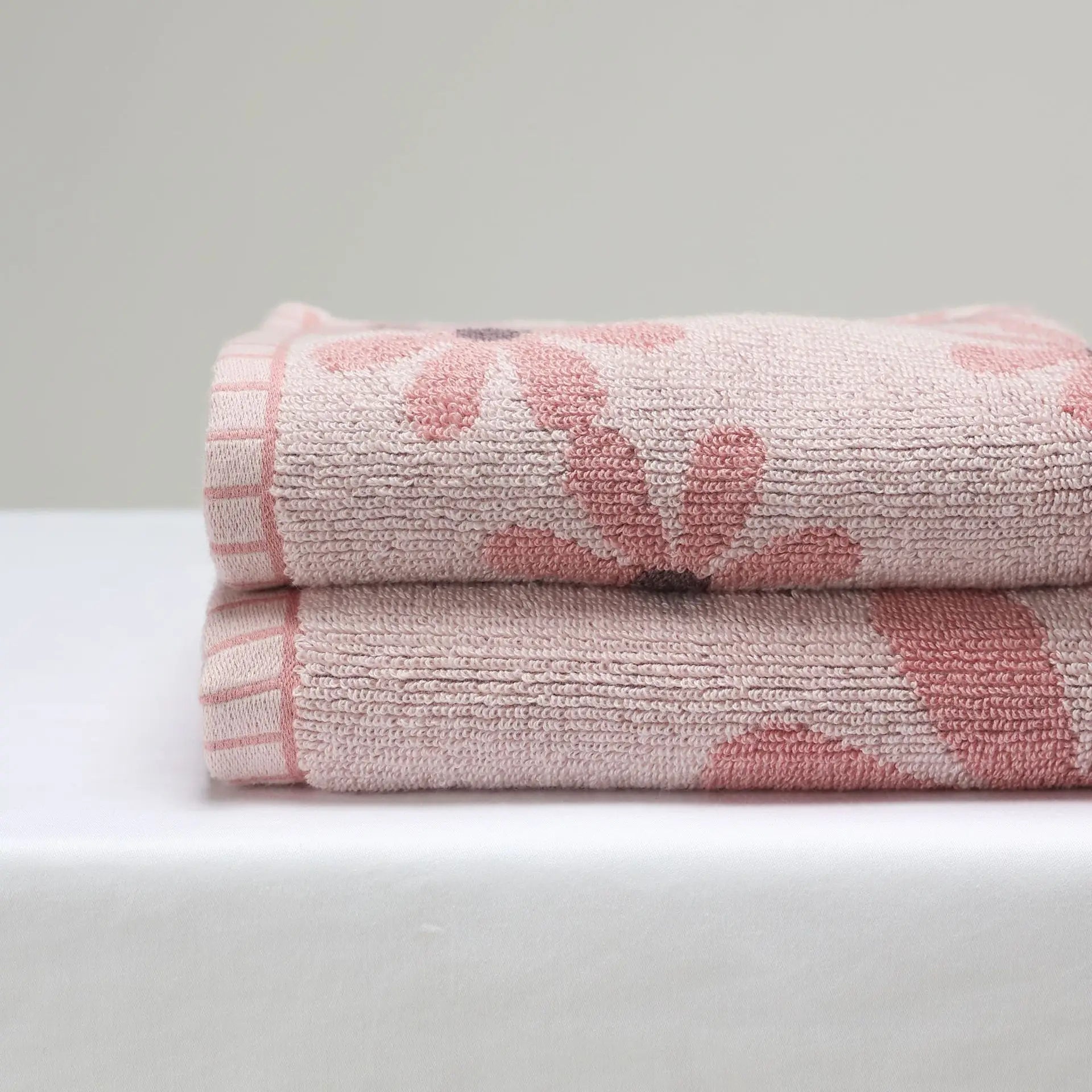 Cute Flower Pure Cotton Towels Soft Face Kids Towel  Towel Adult Bath Absorbent Household Towels Creative Femininity