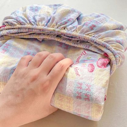 Ditsy Floral Fitted Sheet & Pillowcase Set