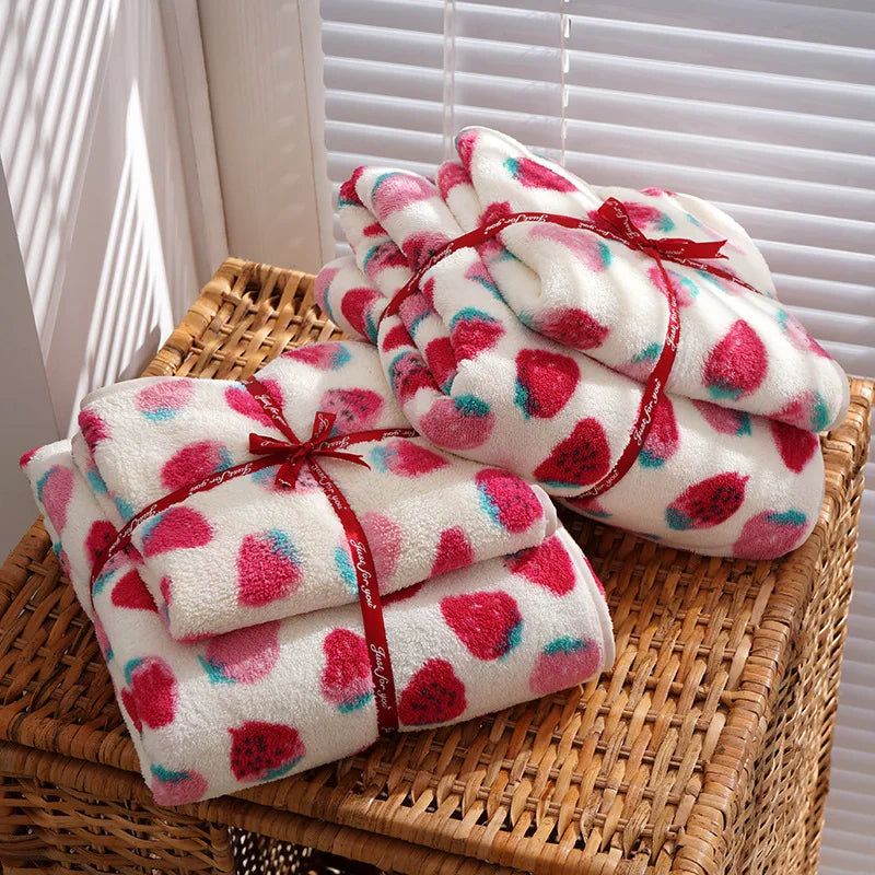 Cotton Strawberry Print Towel Set