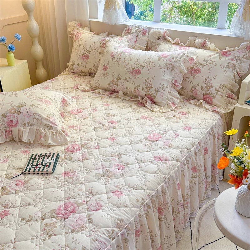 Vintage Floral Frilly Bedskirt