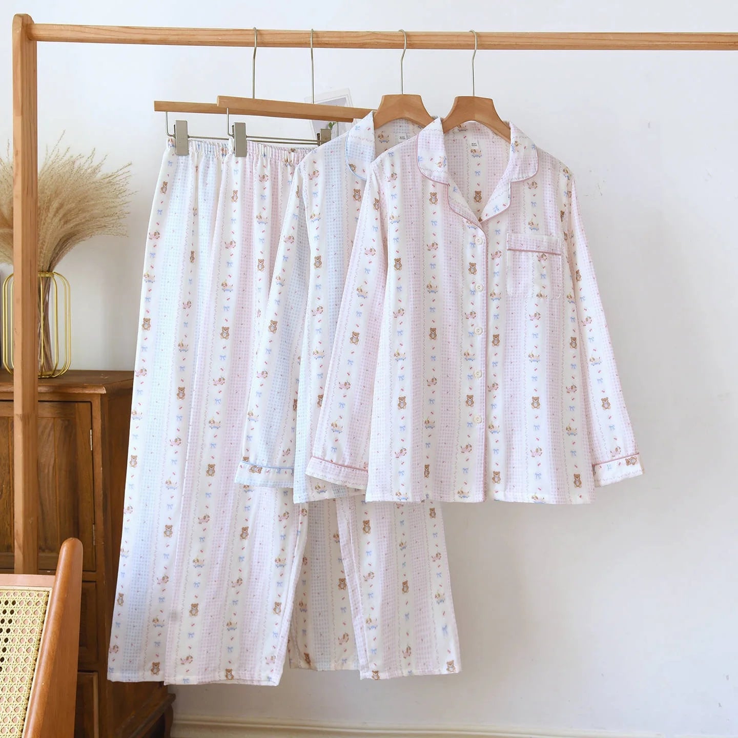 Women's Pink Teddybear & Bow Pyjama Set
