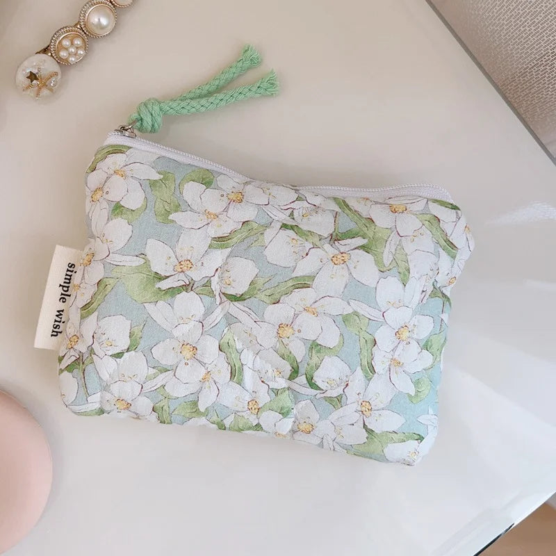 Mini Floral Quilted Make Up Pouch