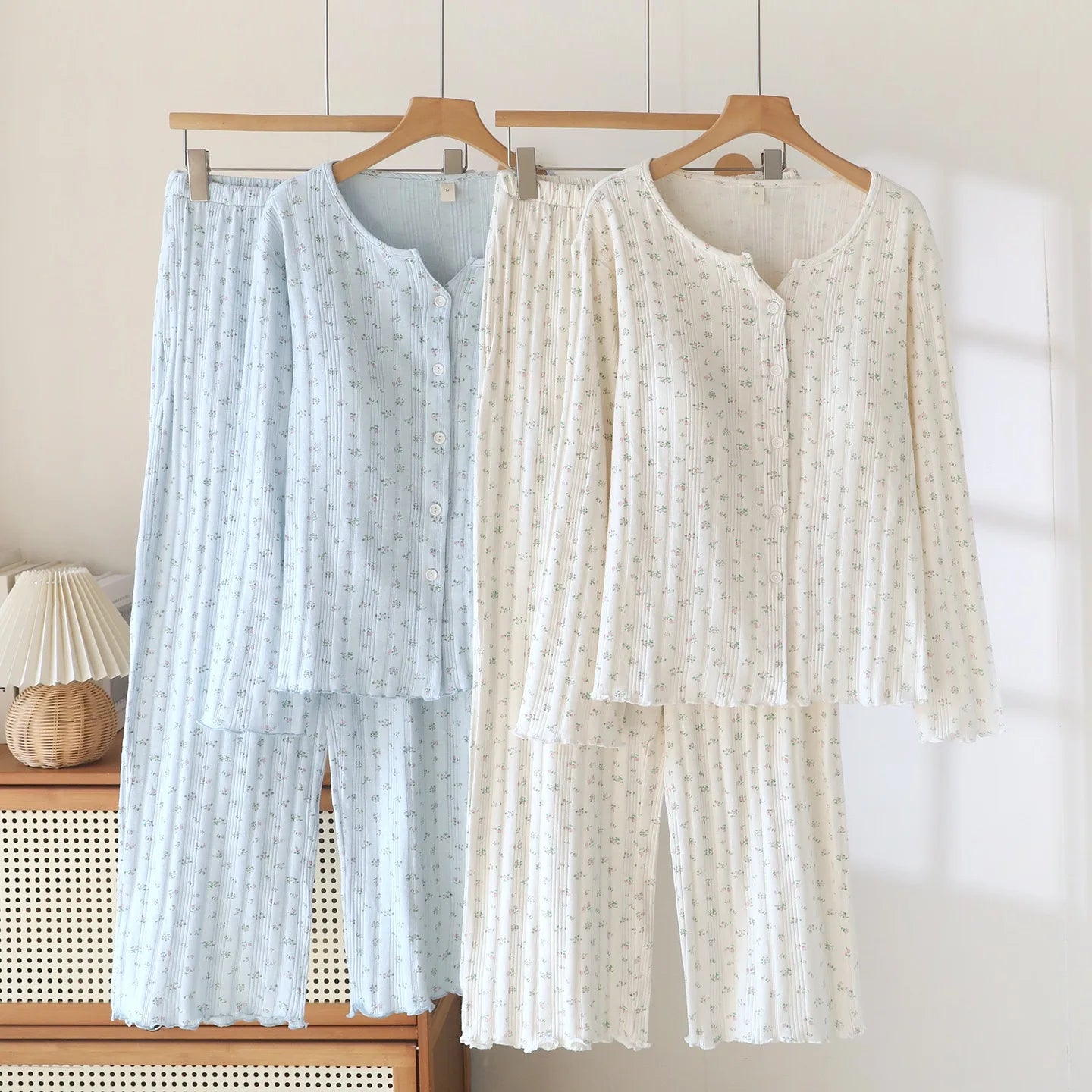 Women Pajamas with padded cups Spring summer Sleepwear Female 2 Piece Set Nightwear floral print Lady Pyjamas Loungewear Creative Femininity