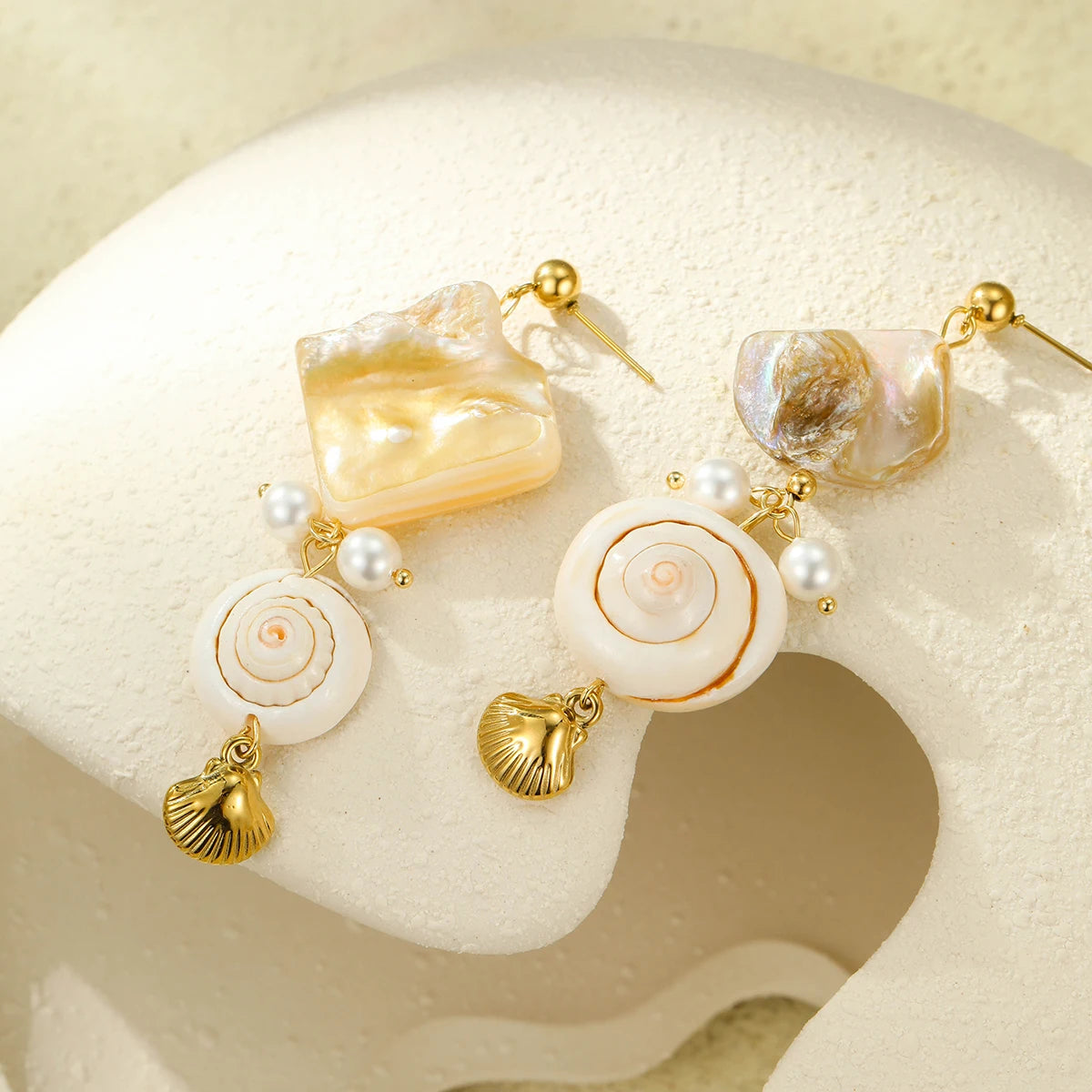 Pearl & Gold Conch Shell Necklace Set