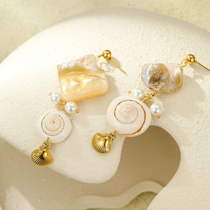 Pearl & Gold Conch Shell Necklace Set