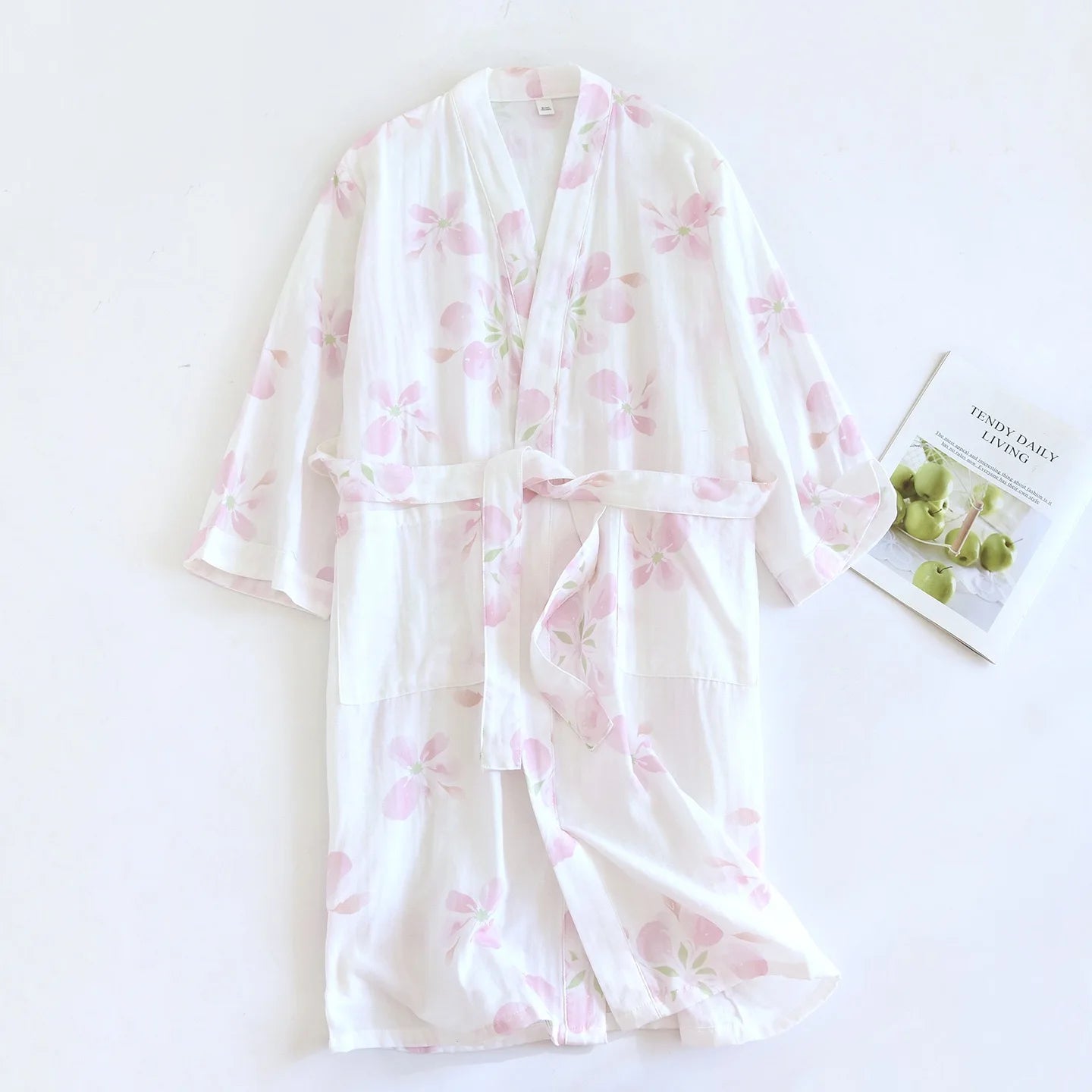 women's pink floral kimono robe 