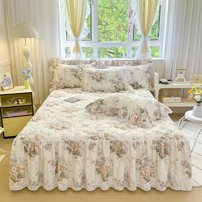 Vintage Floral Frilly Bedskirt