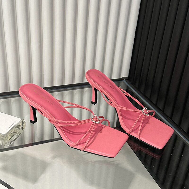 pink heart diamanté Polly Pocket heels