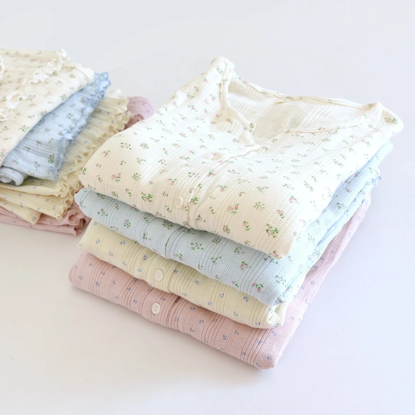 Women Pajamas with padded cups Spring summer Sleepwear Female 2 Piece Set Nightwear floral print Lady Pyjamas Loungewear Creative Femininity