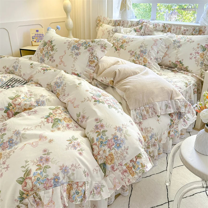 Vintage Floral Frilly Bedding Set