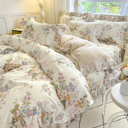Vintage Floral Frilly Bedding Set
