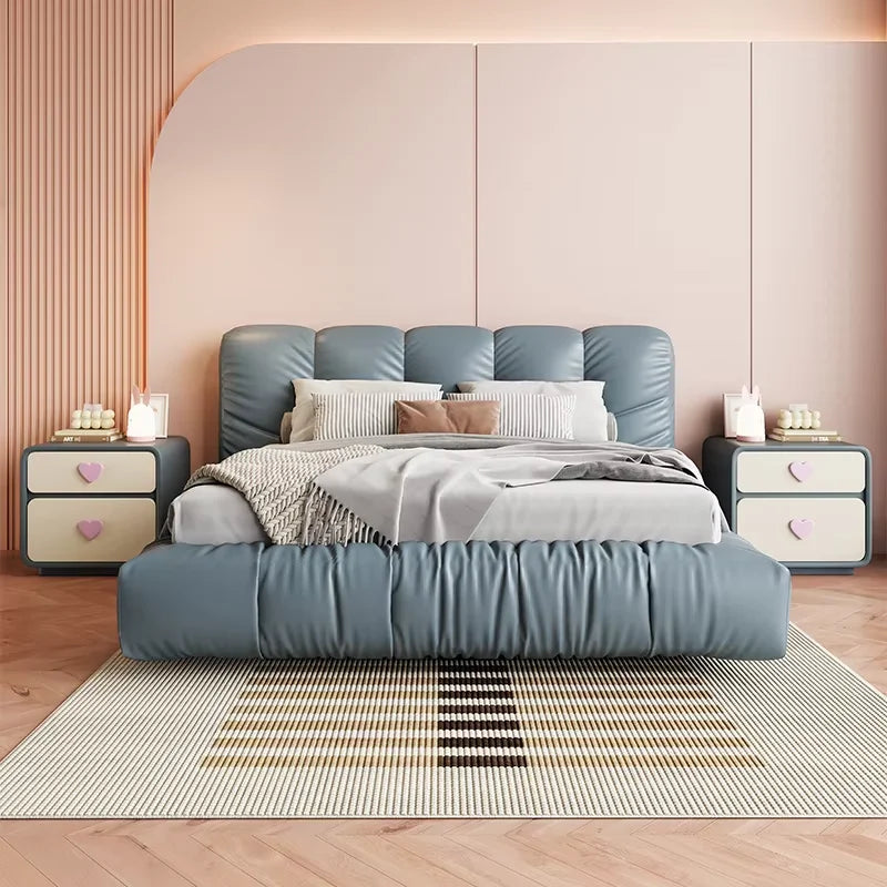 Pink Heart Bedside Table Creative Femininity