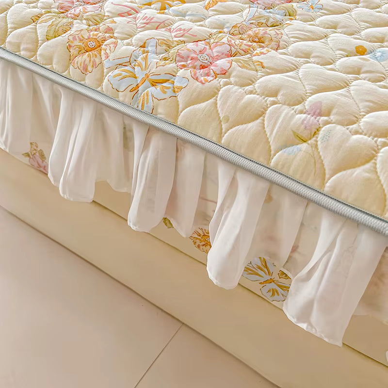 Floral Quilted Ruffle Bedding Set