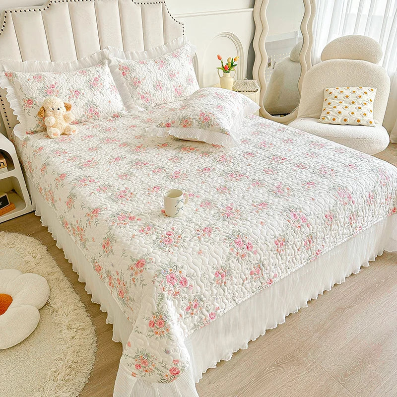 quilted ruffle edge bedspread 