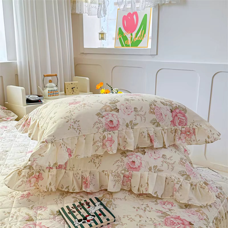 Vintage Floral Frilly Bedding Set