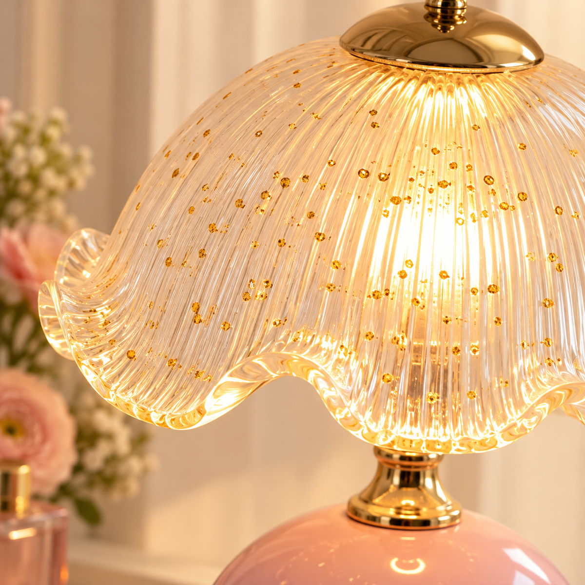 Vintage Pleated Glass Table Lamp Creative Femininity