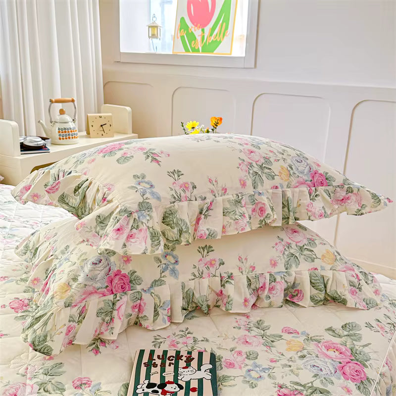 Vintage Floral Frilly Bedding Set