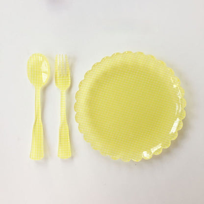 Plastic Gingham Pattern Brunch Dining Set