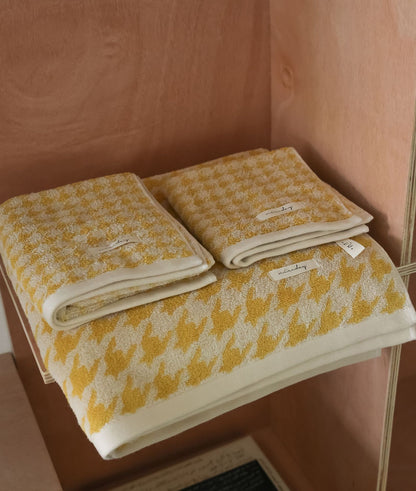 Houndstooth Pastel Cotton Towel