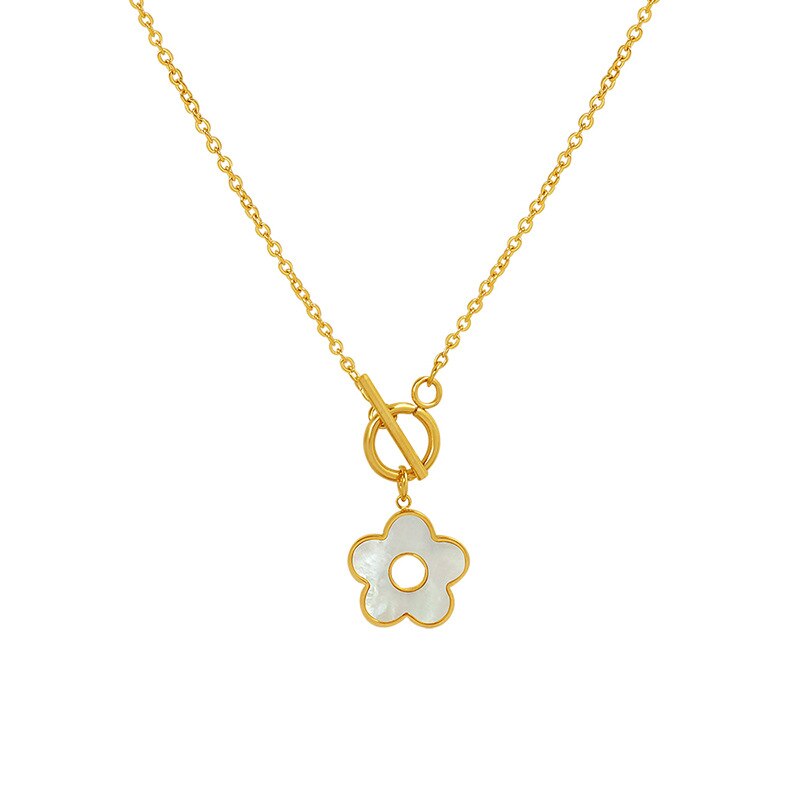Gold & Pearl Clover Necklace