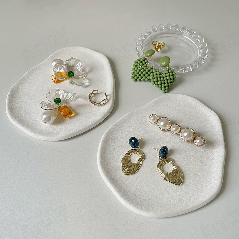 White Wavy Shape Jewellery Tray