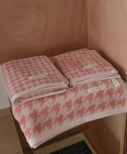 Houndstooth Pastel Cotton Towel